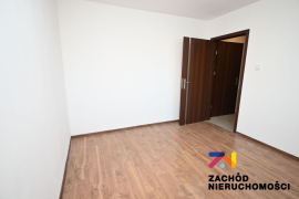 Mieszkanie 38,5 m2 z miejscem postojowym-Nowa Sól